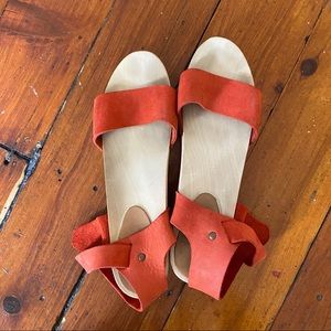 Bryr Clogs, Emma Sandal Mid-Heel, Tomato
